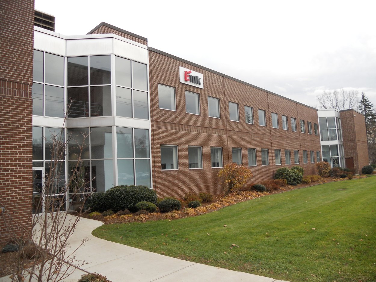 E Ink Shows Commitment To Manufacturing Jobs in the US through the